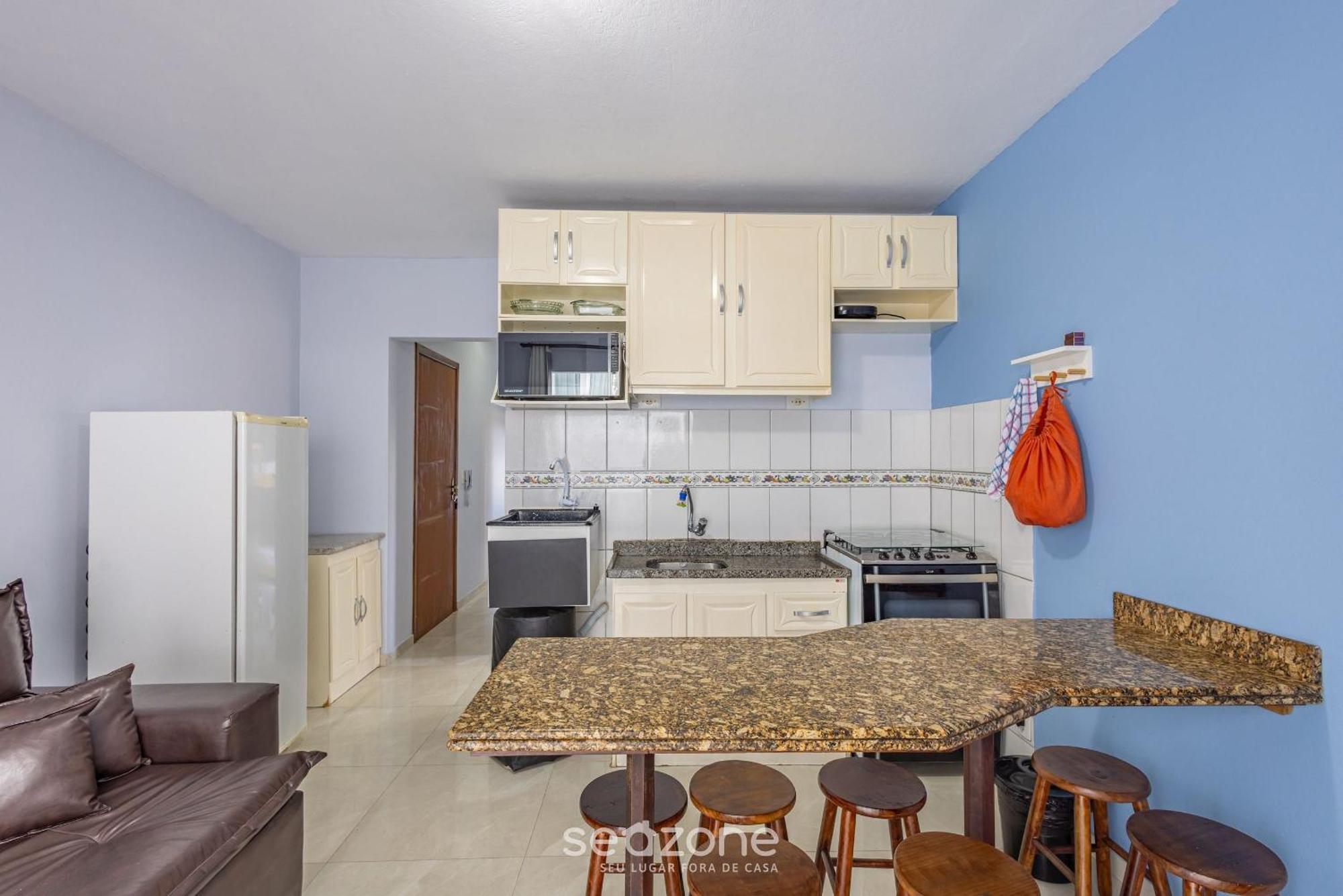Apartamento Apto Quadra Mar Em Bc C/ Otima Localizacao Eit302